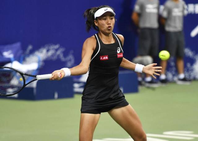 本赛季得分35+且罚球低于5次场次：小波特与库里并列最多