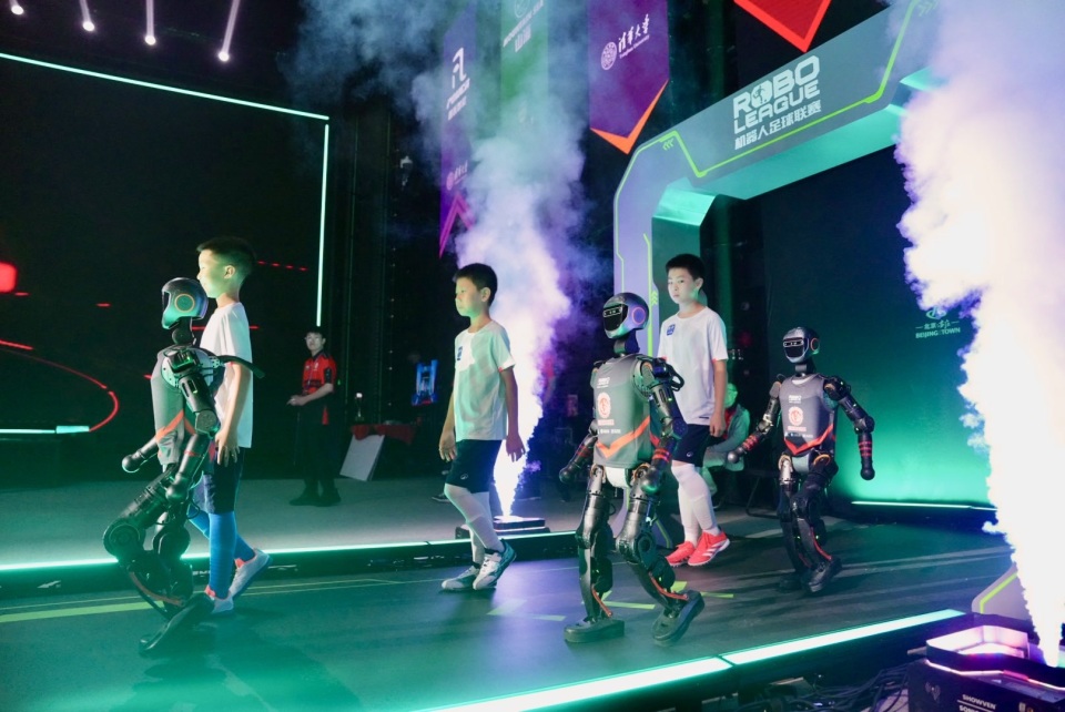 击中制造致 击中制造致