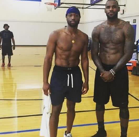 我们不难看 我们不难看